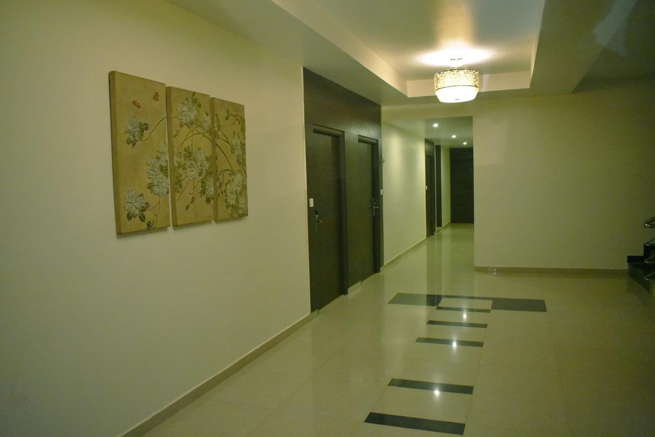 Grand Arcadia Hotel Tiruchirappalli Exterior photo