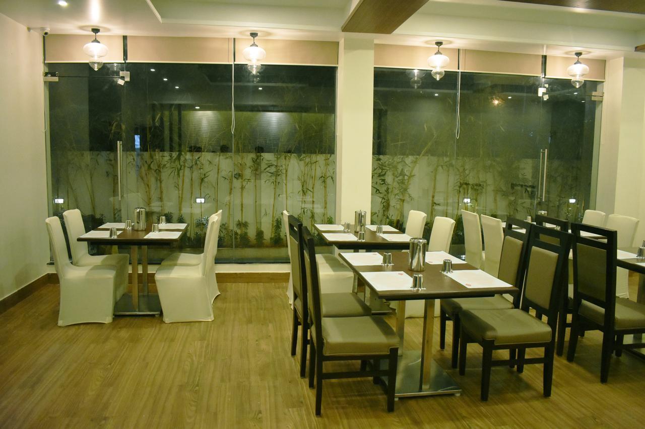 Grand Arcadia Hotel Tiruchirappalli Exterior photo