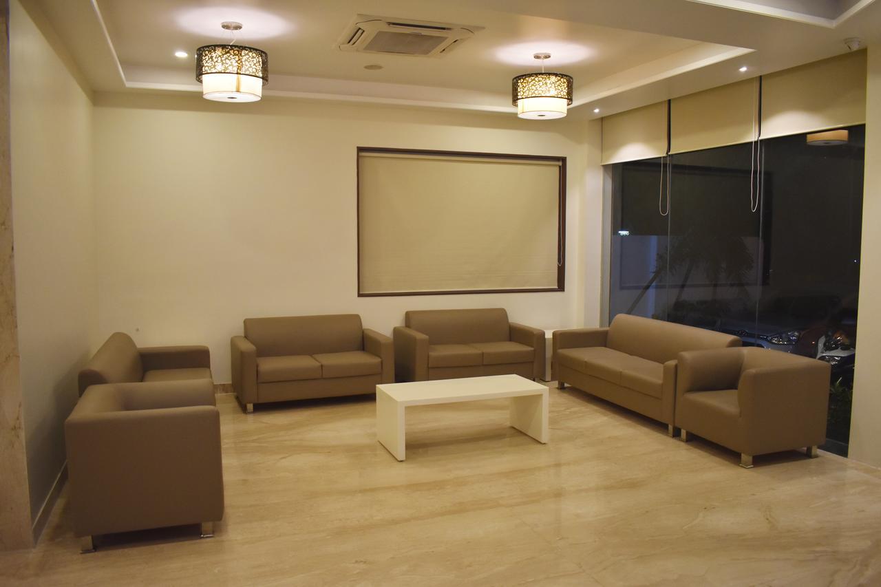 Grand Arcadia Hotel Tiruchirappalli Exterior photo
